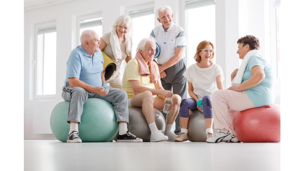 seniors in exercise class